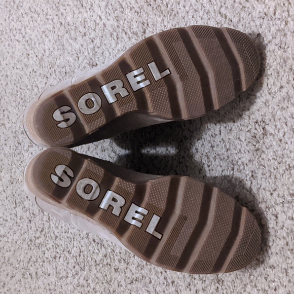Sorel Joan Chelsea Boot - Picture 4 of 7